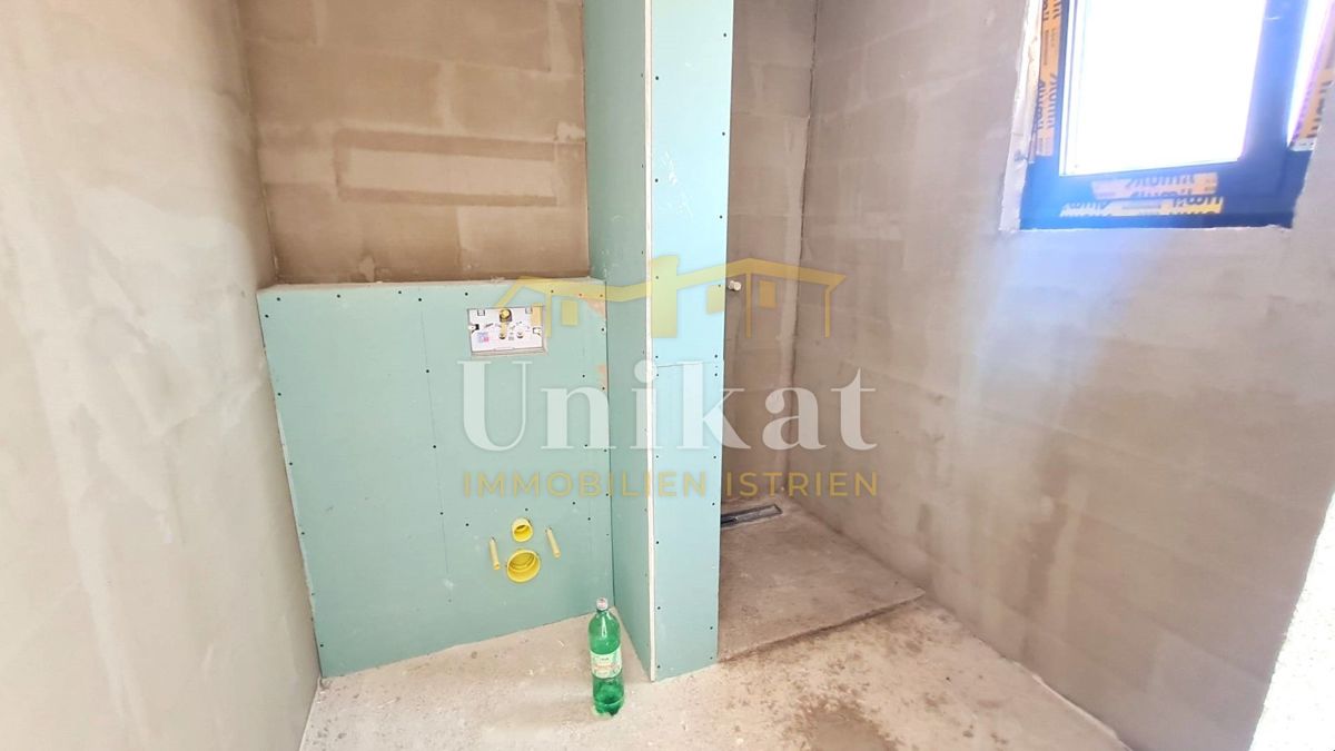 Dvojna hiša v bližini morja, 5 spalnic